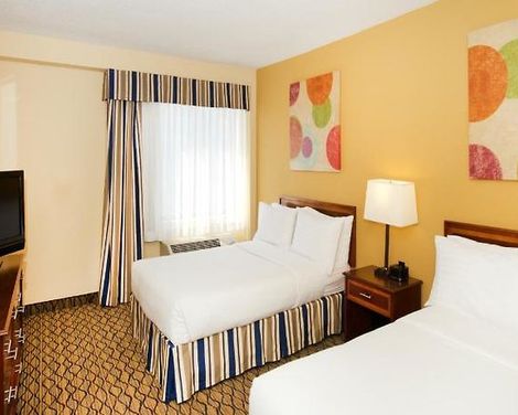 Holiday Inn & Suites Chicago - Downtown-2