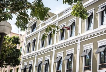 Hotel, Hotel Catalina