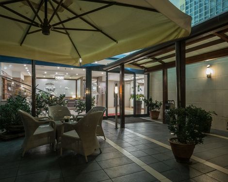 Magri's Hotel-4