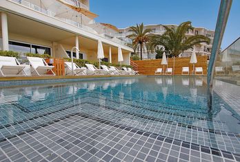 Hotel, BG Hotel Naútico Ebeso