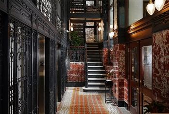 Hotel, Staypineapple An Iconic Hotel The Loop