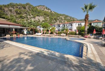 Hotel, Hotel Majestic