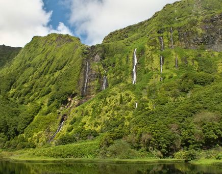azores-flores_PocoRibeiraDoFerreiro