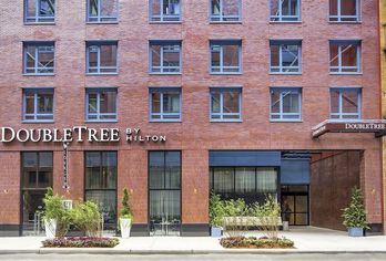 Hotel, DoubleTree by Hilton Hotel New York Times Square West
