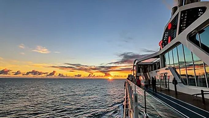 An Bord der Mein Schiff 3