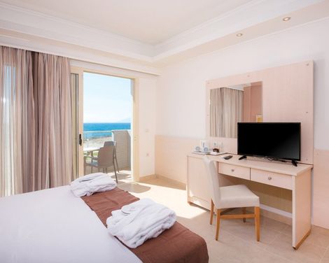 Kouros Palace Hotel-0