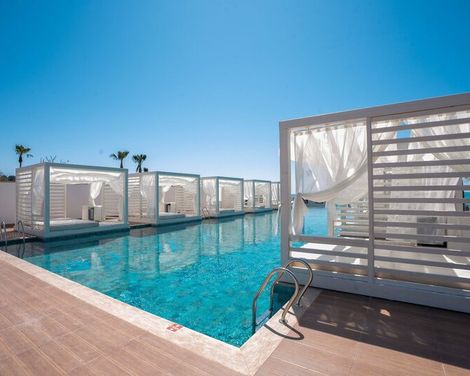 Mira Meridia Beach Resort Hotel-0