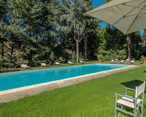 B&B HOTEL Calenzano First-1