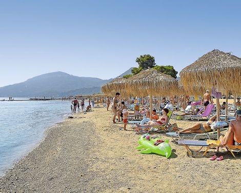 Canvas by Mitsis Messonghi-1