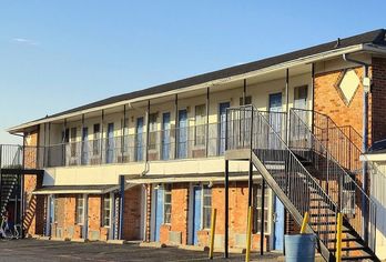 Hotel, Cole Manor Motel By OYO Love Field Market Center