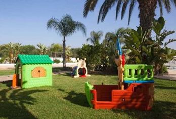 Hotel, Christofinia Hotel