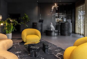 Hotel, Hotel ROMY by AMANO