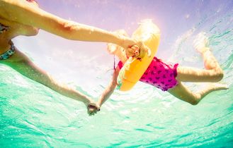 Familienurlaub Cluburlaub Pool Kinder