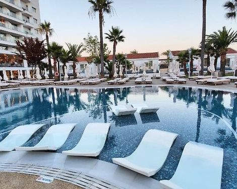 Bohemian Gardens Hotel-2