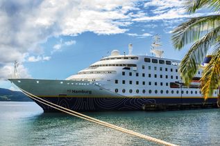 Schiff steht im Fokus