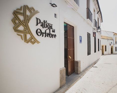 Patios Del Orfebre-0