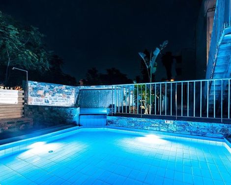 Pollis Hotel-2