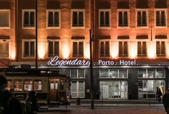 Hotel, Legendary Porto Hotel