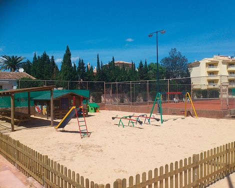 Club Simó Affiliated by Senator-1