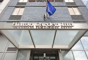 Hotel, Hilton Garden Inn Long Island City New York