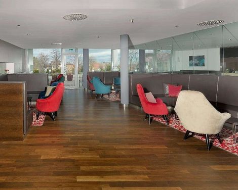 Ramada by Wyndham Dresden-3