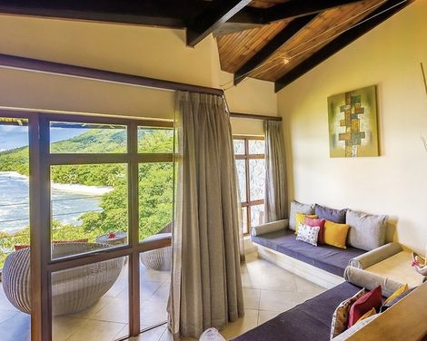 Coco de Mer Hotel & Black Parrot Suites-0