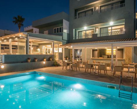 Compass Stalis Beach-3