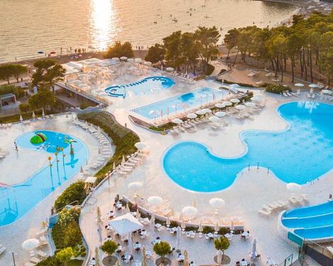 Zaton Holiday Resort Camping Homes-4