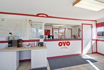 Hotel, OYO Hotel Alpine TX near University