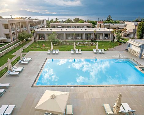 Alea Hotel & Suites-3