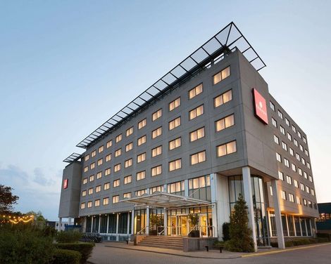 Ramada by Wyndham Amsterdam Airport Schiphol-2