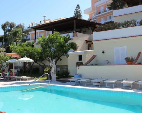Hotel Terme La Pergola & Villa Flavio-0