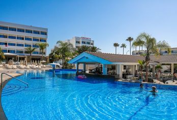 Hotel, Christofinia Hotel