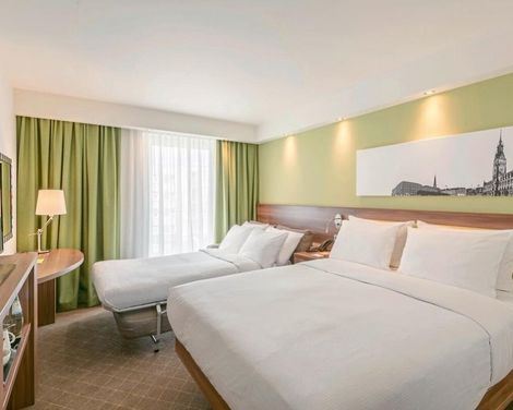 Hampton by Hilton Hamburg City Centre-2