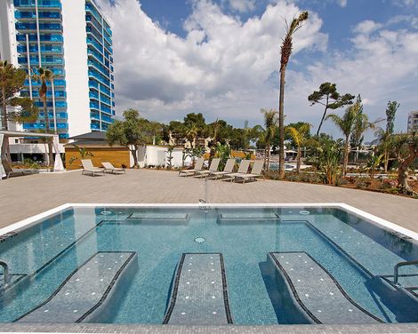 BG Tonga Tower Design Hotel & Suites-2