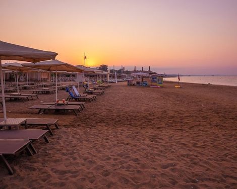 Roma Beach Resort & Spa-4