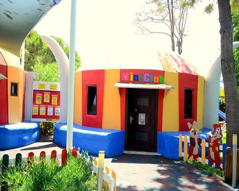 Insula Resort & Spa-1