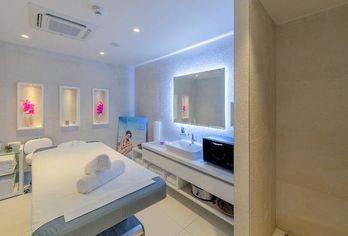 Hotel, Bluesun Hotel Berulia
