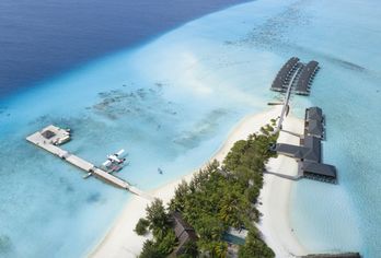 Hotel, Summer Island Maldives