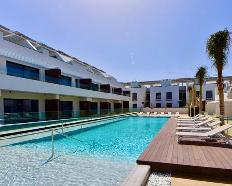 Esmeralda Cotillo Homes by LIVVO-2