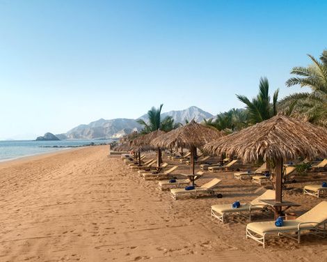 Le Meridien Al Aqah Beach Resort-0