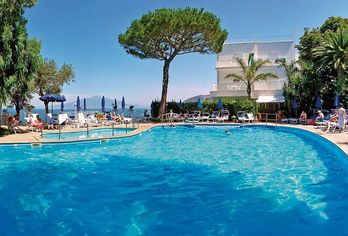 Hotel, Garden Riviera