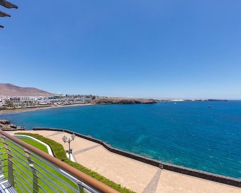 Mirador Papagayo by LIVVO-3