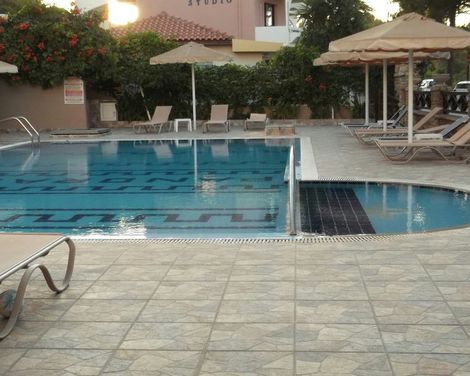 Panorama Studios & Apartments-3