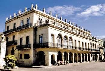 Hotel, Hotel Santa Isabel