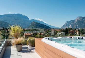 Hotel, Hoody Active & Happiness Hotel
