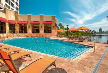 Hotel, Ramada Plaza by Wyndham Orlando Resort & Suites International Drive