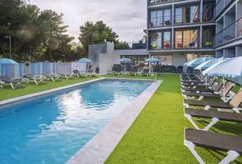 Hotel, Hotel GHT Sa Riera