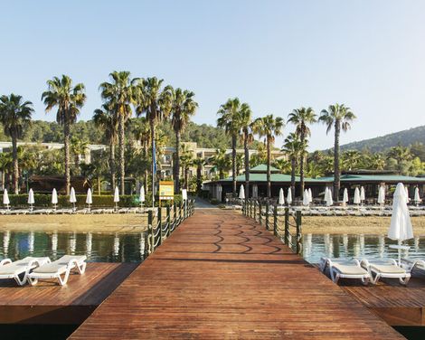 Green Bay Resort & Spa-4