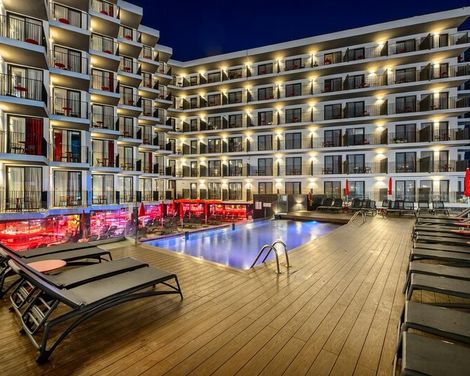 Hotel Vibra District-3